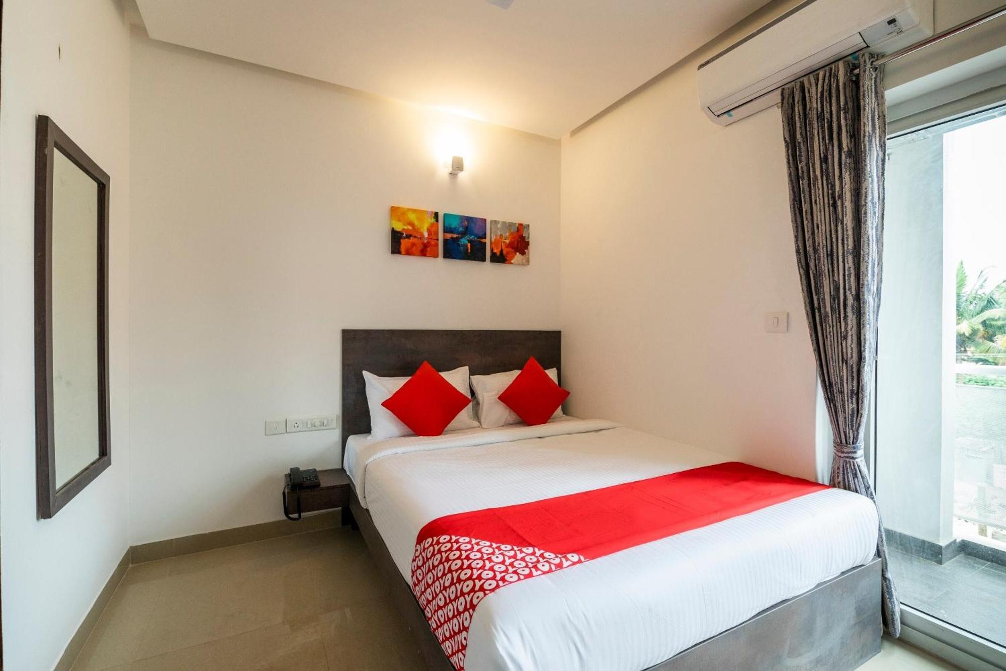 Hotel Super Townhouse Hebbal à Bangalore Extérieur photo