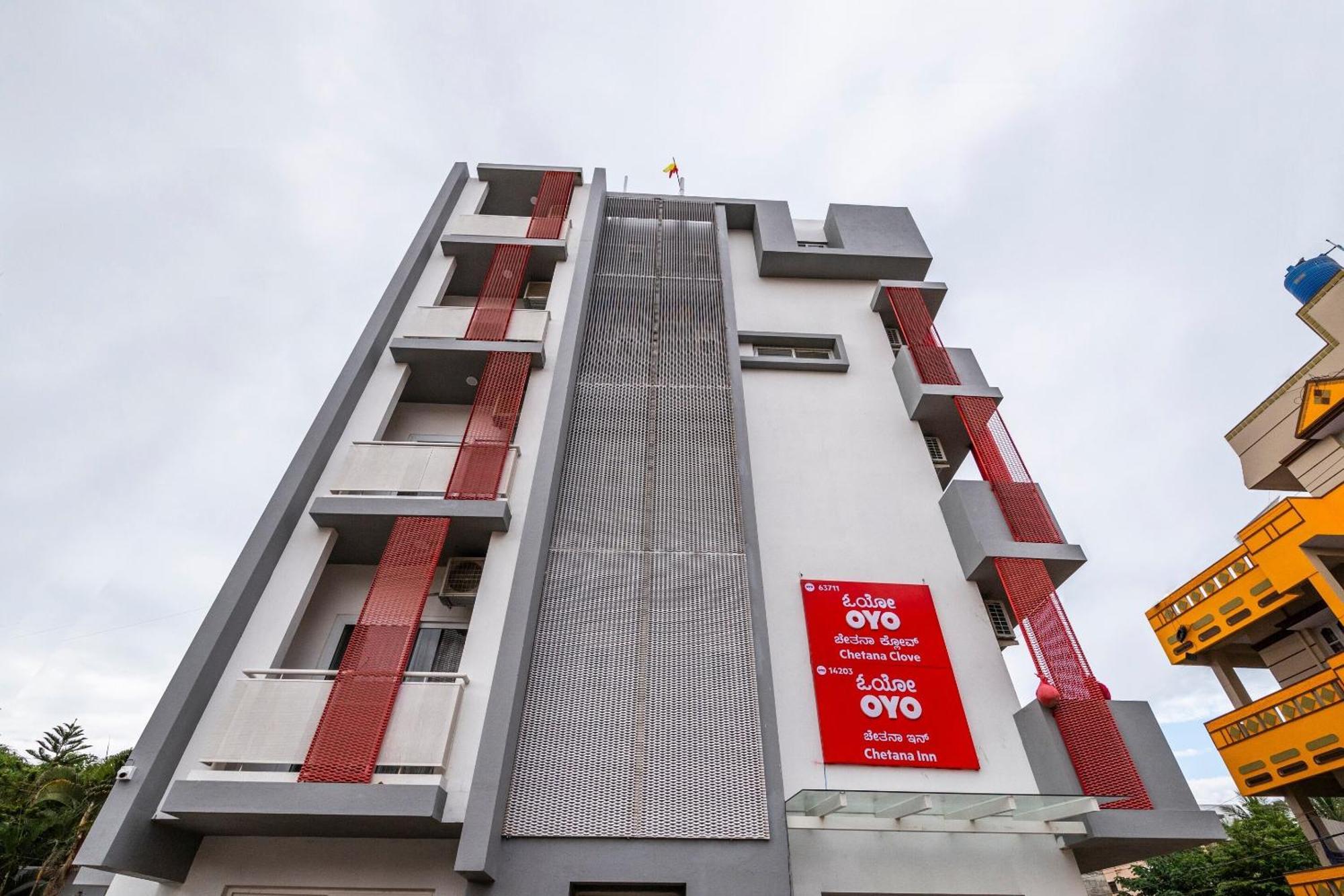 Hotel Super Townhouse Hebbal à Bangalore Extérieur photo